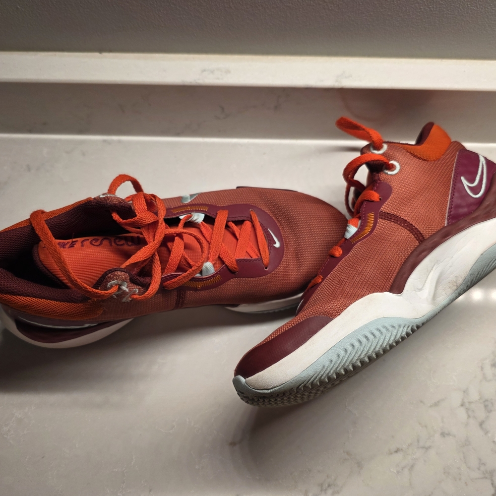 Nike Men's Orange and Burgundy Athletic Shoes